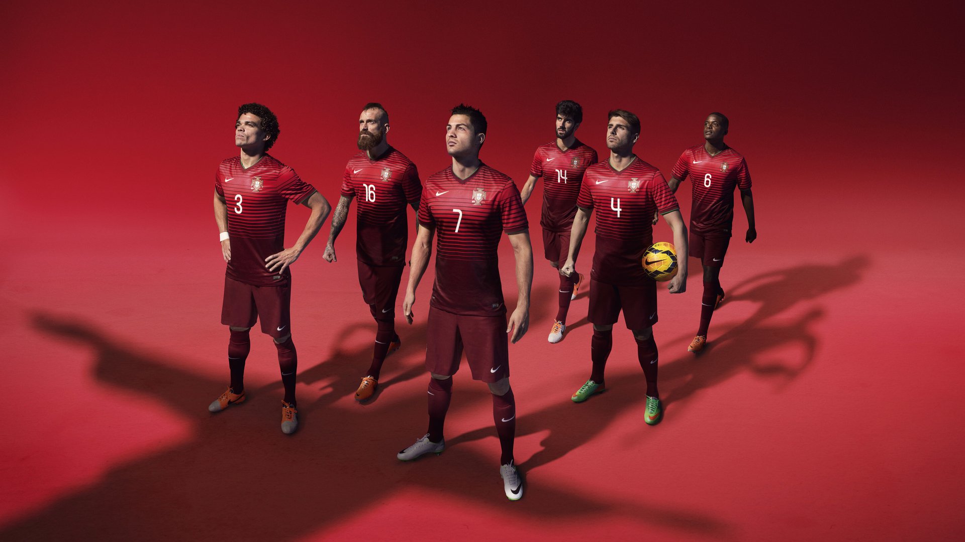 中国女排训练期间加强传球节奏把控，中国女排练练