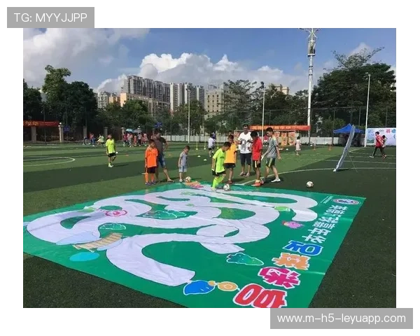 俱乐部携手社区开展青少年体能普及计划,青少年体能训练方案文案